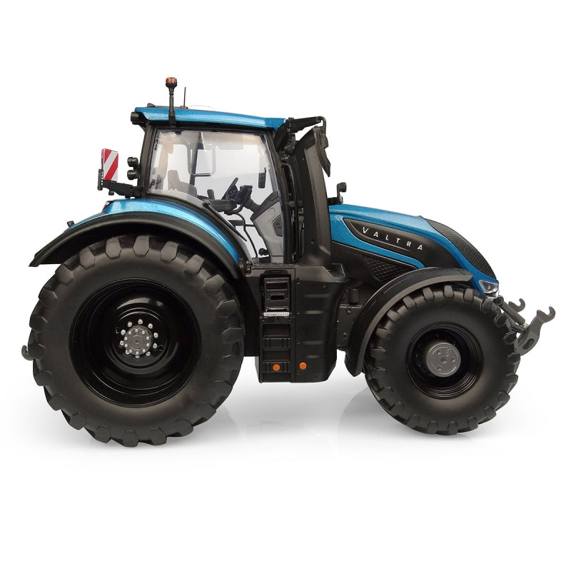 universal hobbies valtra s416 blue farm model tractor