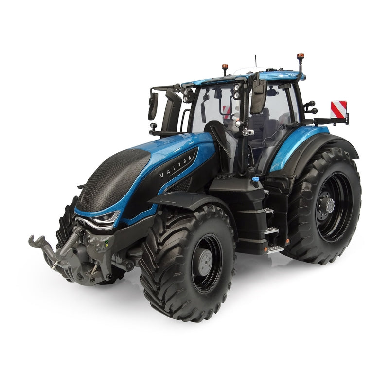 universal hobbies valtra s416 blue farm model tractor